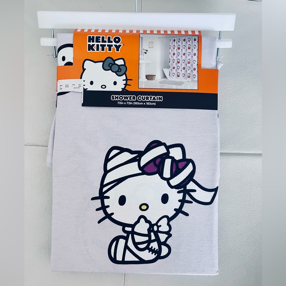 Hello Kitty‎ Halloween Shower Curtain